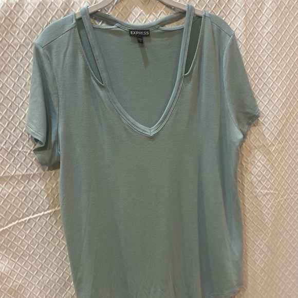 Express loose fitting t-shirt. Slouchy casual look. Blue/teal. Size Large - Picture 1 of 7